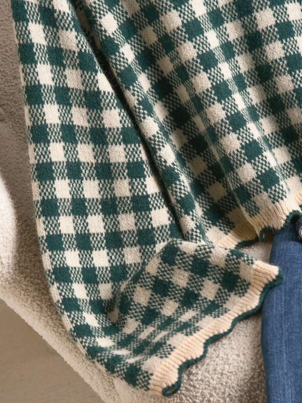 green Casual Slim Fit Women's Round Neck Gingham Plaid Raglan Pullovers - Picture 5 of 6